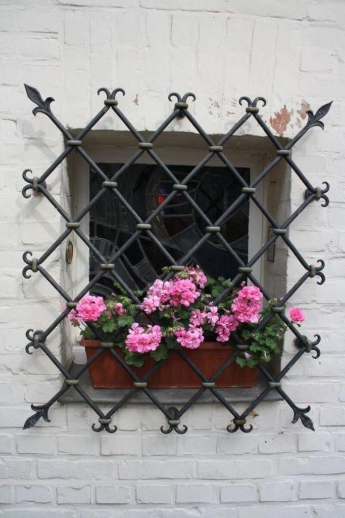 grille et clôture en fer forgé